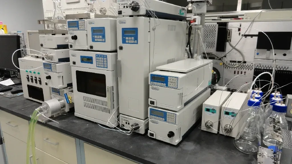 Supercritical Fluid Chromatography instrumentation at PuriSpec